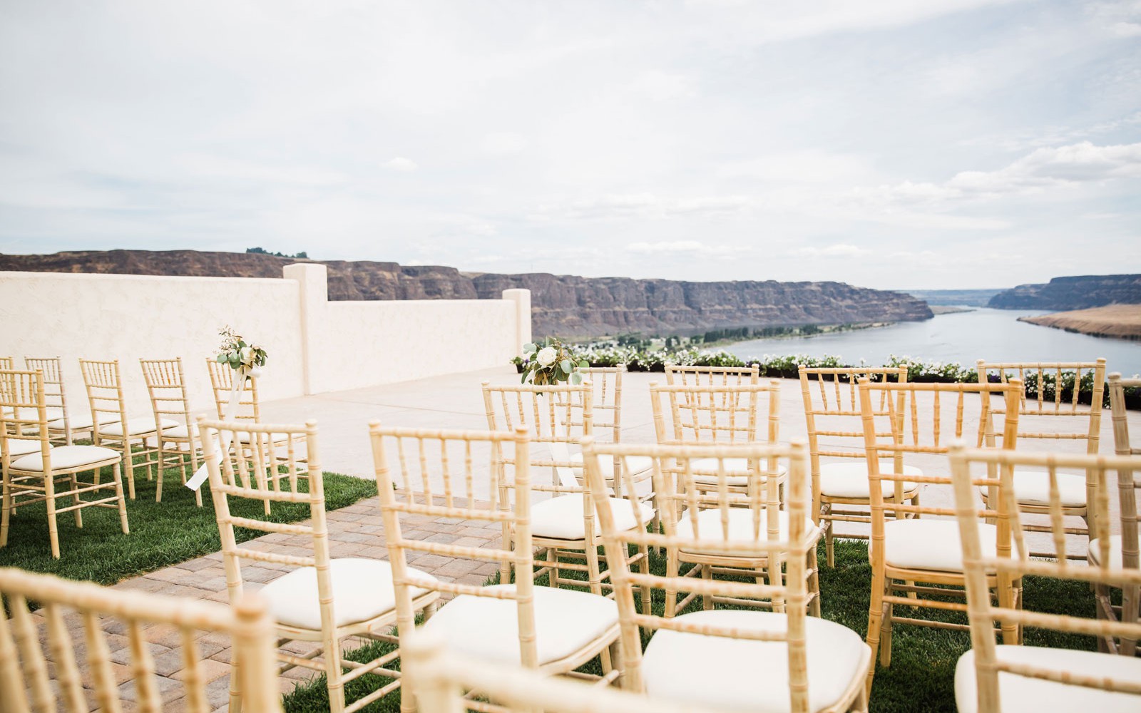 wedding-chairs-1600